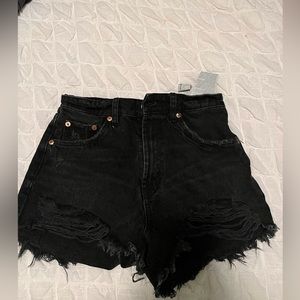zara black jean shorts